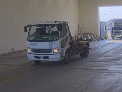 Mitsubishi FUSO FIGHTER