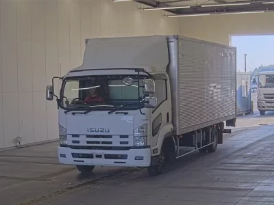 Isuzu FORWARD