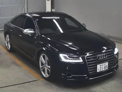 Audi S8