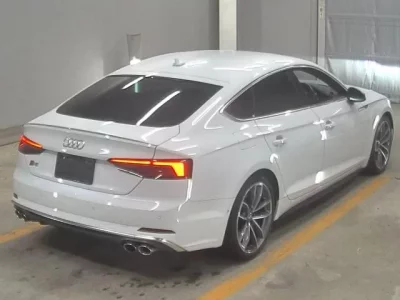 Audi S5