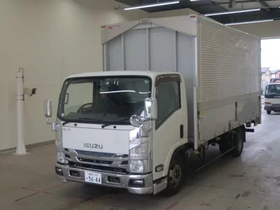 Isuzu ELF