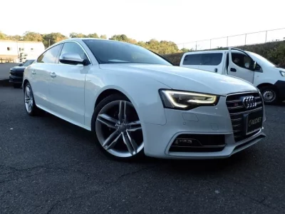 Audi S5