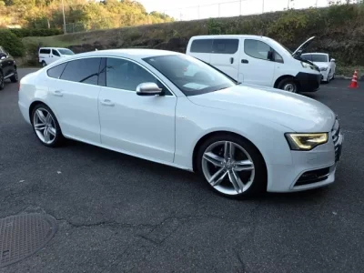 Audi S5
