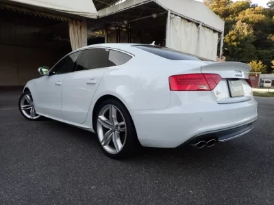 Audi S5