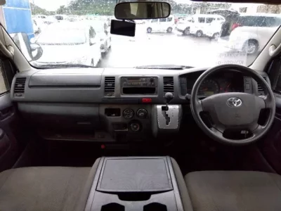 Toyota REGIUS ACE VAN