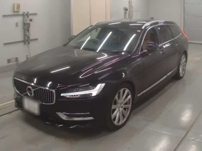 Volvo V90