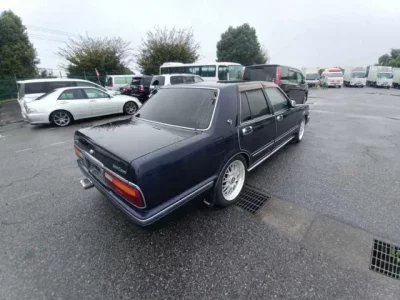 Nissan GLORIA