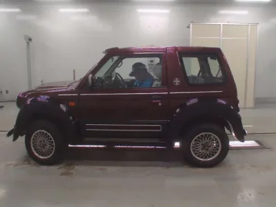 Mitsubishi PAJERO JR