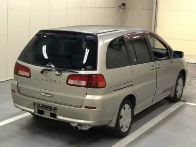 Nissan LIBERTY