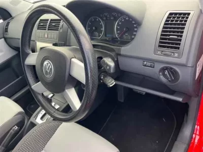 Volkswagen CROSS POLO