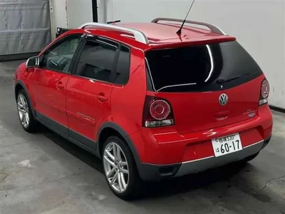 Volkswagen CROSS POLO