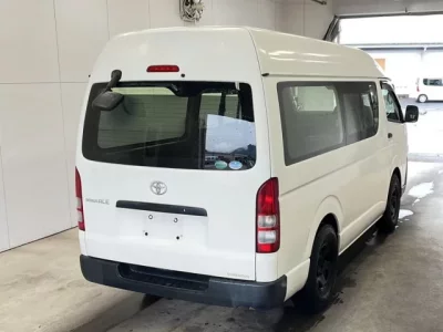Toyota REGIUS ACE VAN