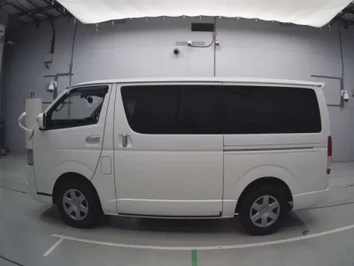 Toyota REGIUS ACE VAN