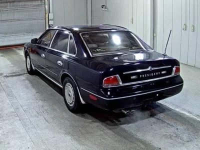 Nissan PRESIDENT
