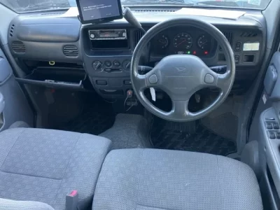 Daihatsu ATRAI SEVEN