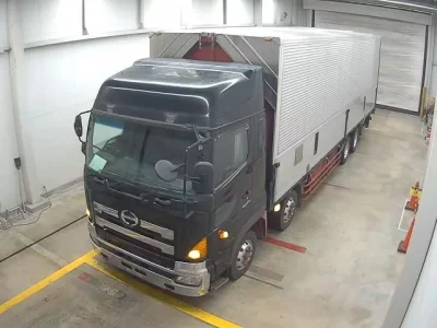 Hino TRUCK