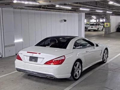 Mercedes-Benz SL SERIES