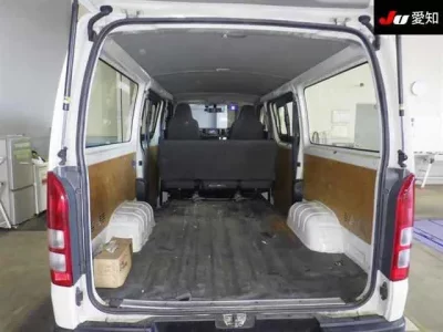 Toyota REGIUS ACE VAN