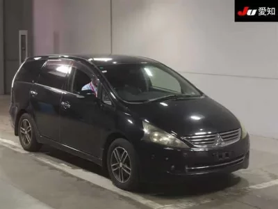 Mitsubishi GRANDIS