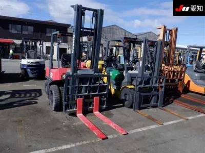 Nissan FORKLIFT