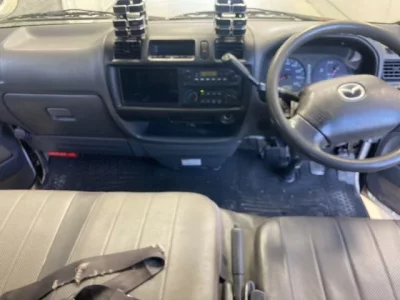 Mazda BONGO BRAWNY VAN