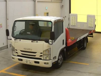 Isuzu ELF