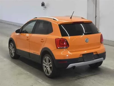 Volkswagen CROSS POLO