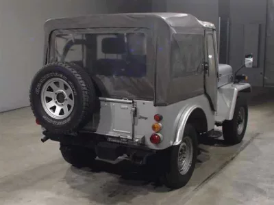 Mitsubishi JEEP
