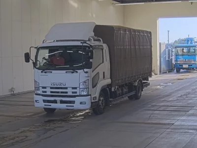 Isuzu FORWARD