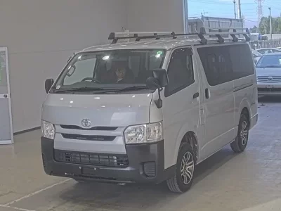 Toyota REGIUS ACE VAN
