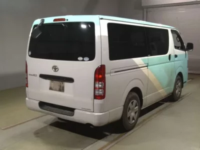 Toyota REGIUS ACE VAN