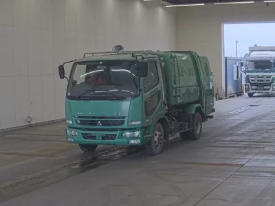 Mitsubishi FUSO FIGHTER