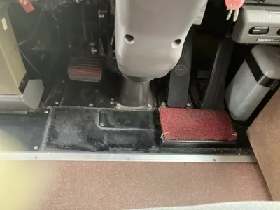 Mitsubishi AERO MIDI