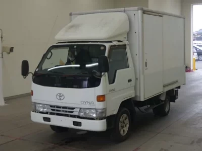 Toyota DYNA