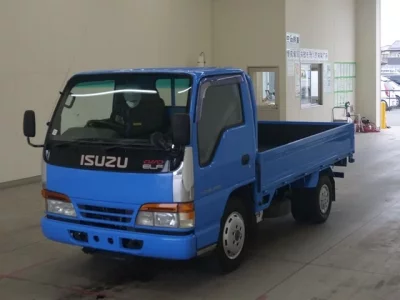 Isuzu ELF
