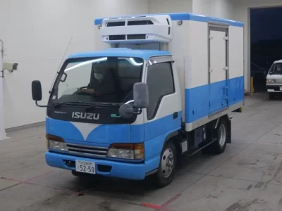 Isuzu ELF