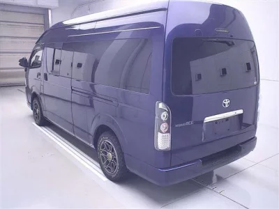Toyota REGIUS ACE VAN