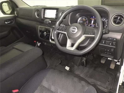 Nissan CARAVAN VAN