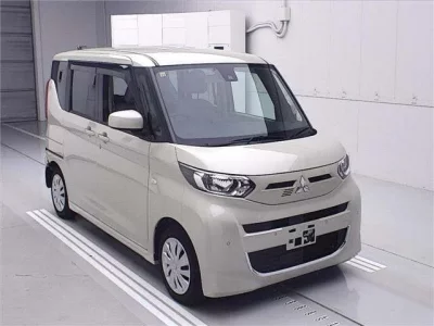 Mitsubishi EK SPACE