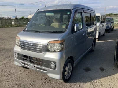 Daihatsu Atrai Wagon