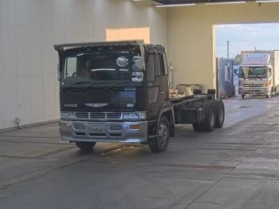 Hino TRUCK