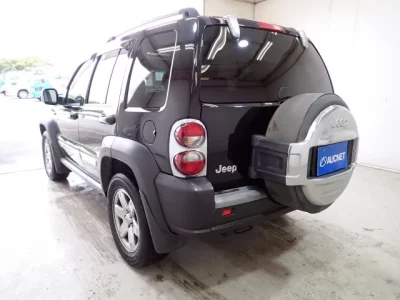 Chrysler JEEP CHEROKEE