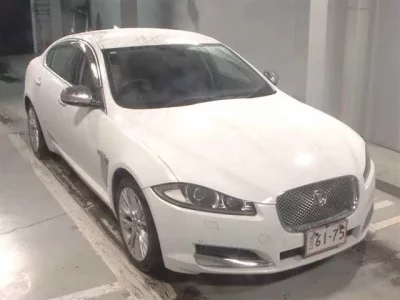 Jaguar XF SERIES