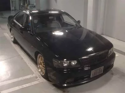Nissan LAUREL