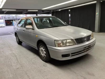 Nissan BLUEBIRD