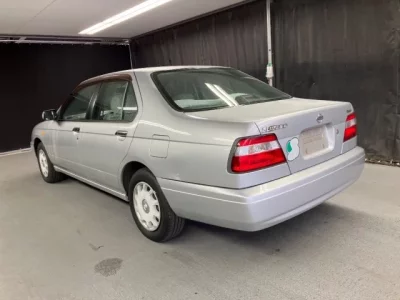 Nissan BLUEBIRD