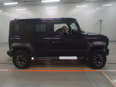 Suzuki JIMNY NOMADE