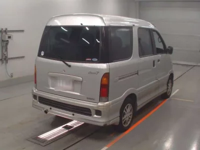Daihatsu ATRAI SEVEN