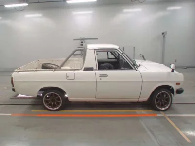 Nissan SUNNY TRUCK