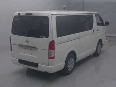Toyota REGIUS ACE VAN